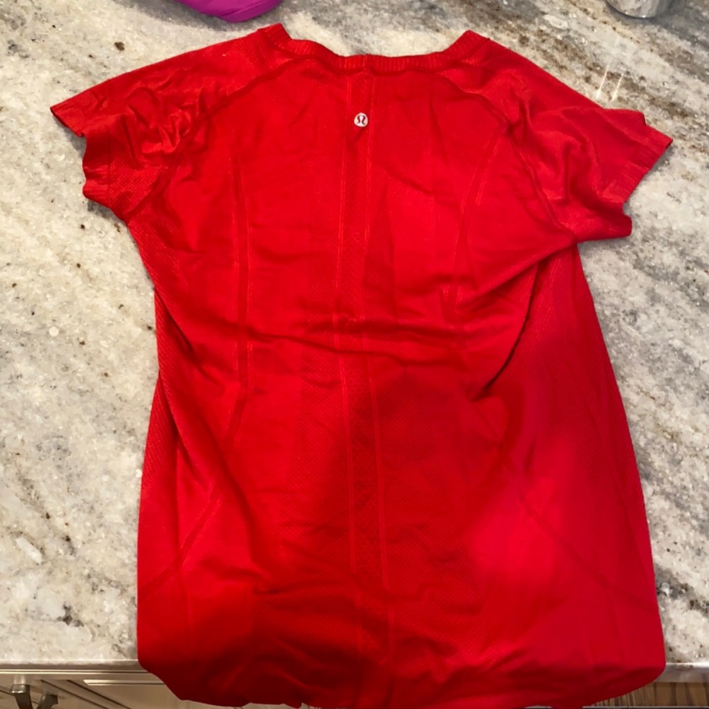 lululemon red shirt